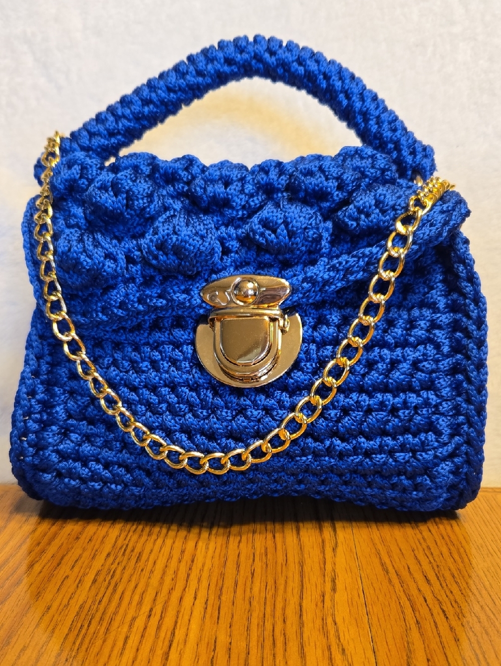 NWOT Handmade Blue Crocheted Top-Handle Bag with Gold Chain